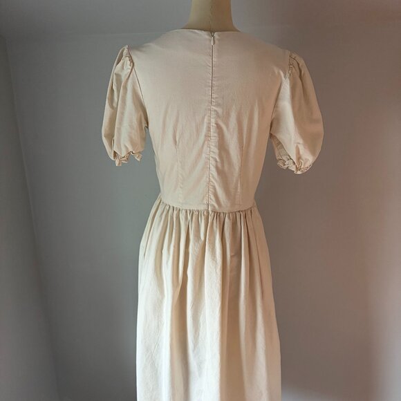 Lisa Says Gah cream midi dress - Picture 2 of 4